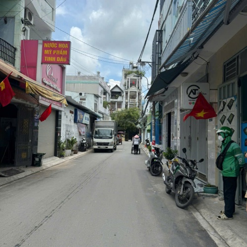 Bán nhà 1 trệt 2 lầu 52/  đường Huỳnh Văn Nghệ, phường 15, Quận Tân Bình, HCM