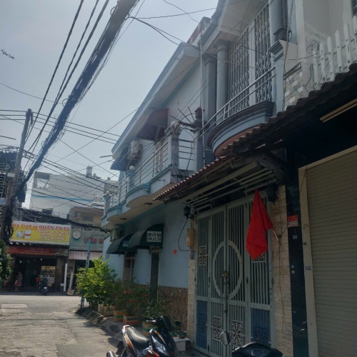Bán nhà 105/   đường Hoàng Bật Đạt, phường 15, Quận Tân Bình, HCM