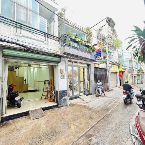 Bán nhà 1 trệt 1 lầu 688/93/ Tân Kỳ Tân Quý,P, Bình Hưng Hoà, Quận Bình Tân, HCM